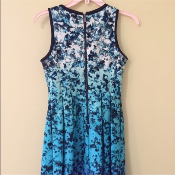 Beautiful Vince Camuto dress.  Worn once! - Picture 2 of 2